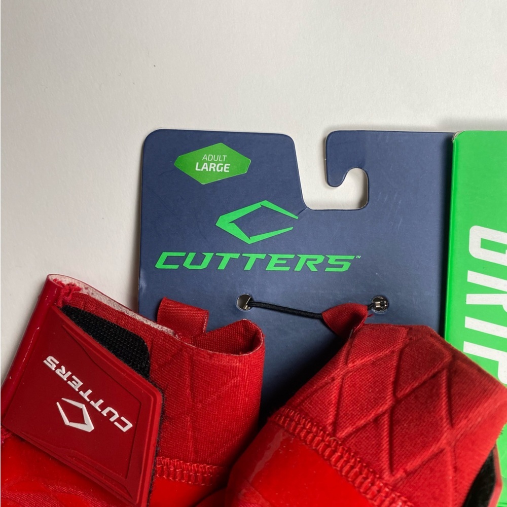 NWT Cutters Men's Rev Pro 5.0 Red Football Gloves size Large - Picture 2 of 3